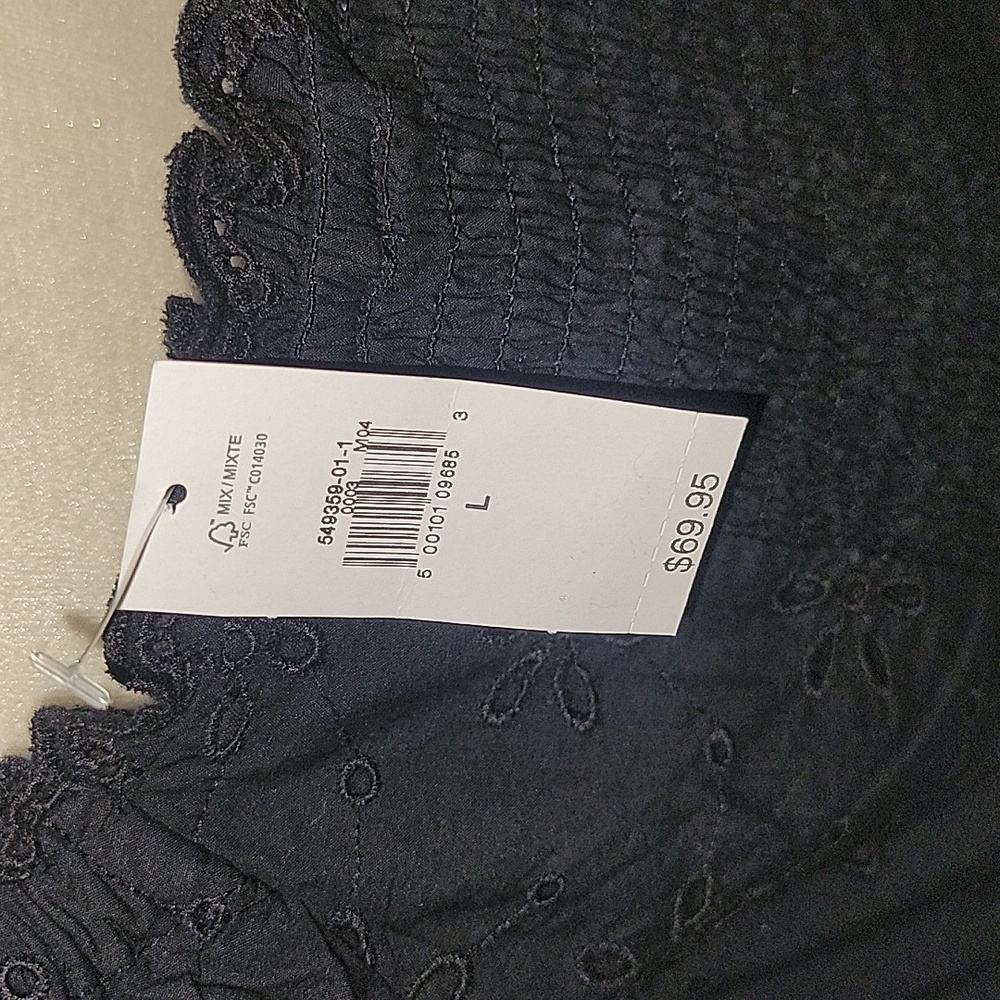 GAP Black Cropped Stretch Top - Picture 5 of 8